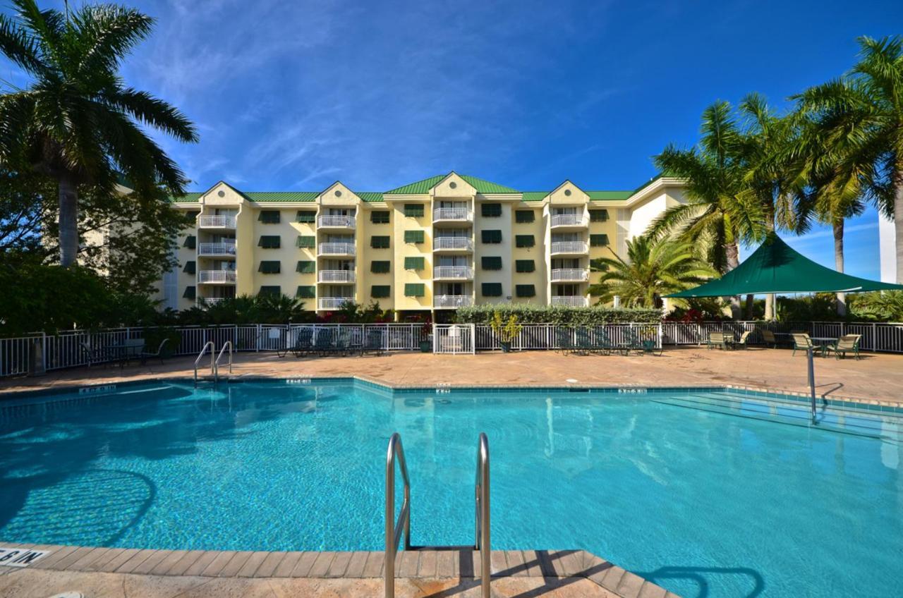 Sunrise Dominican #110 Apartamento Key West